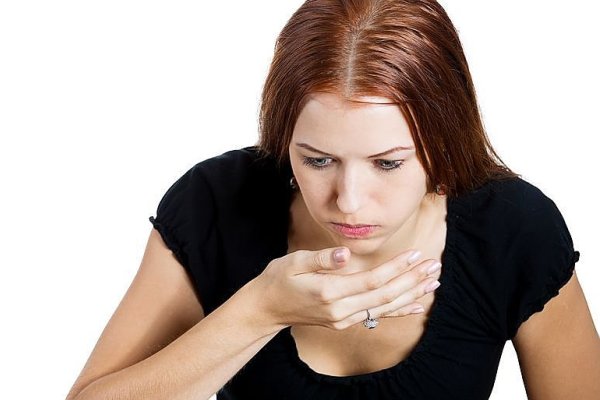 Почему болит грудь после овуляции?3